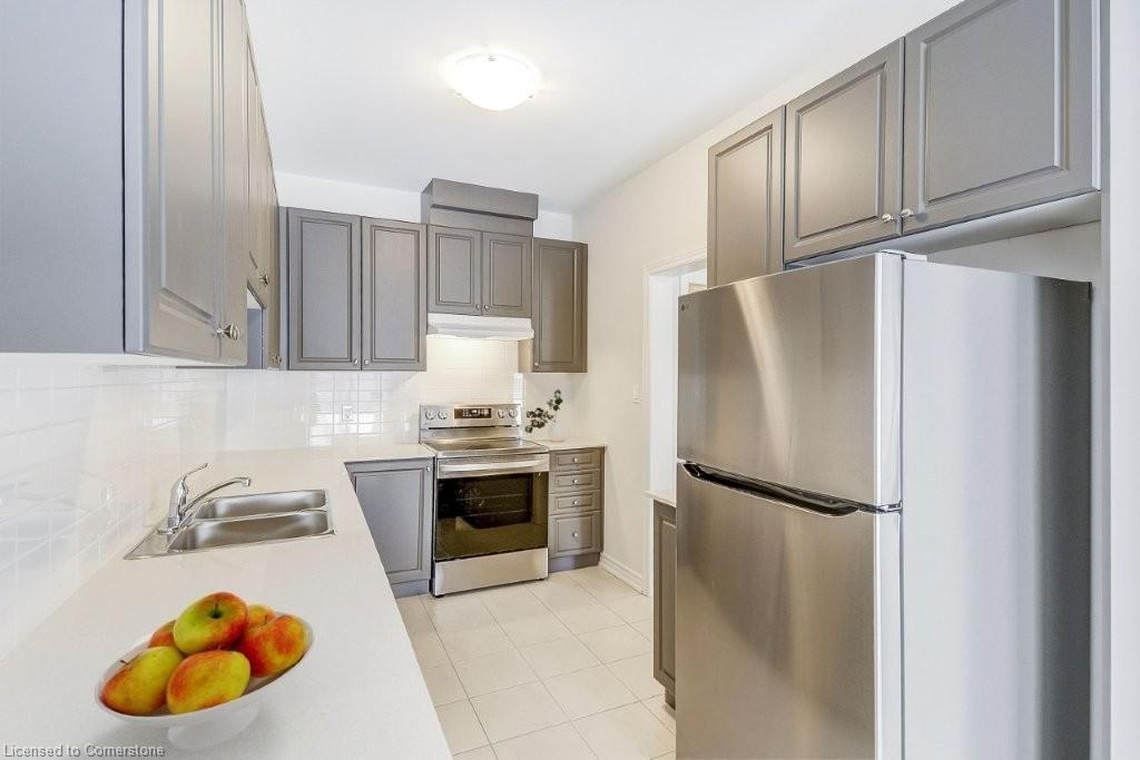 86 Baker Street Property Photo 10