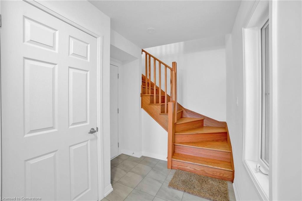 31 Central Market Drive Drive Property Photo 5