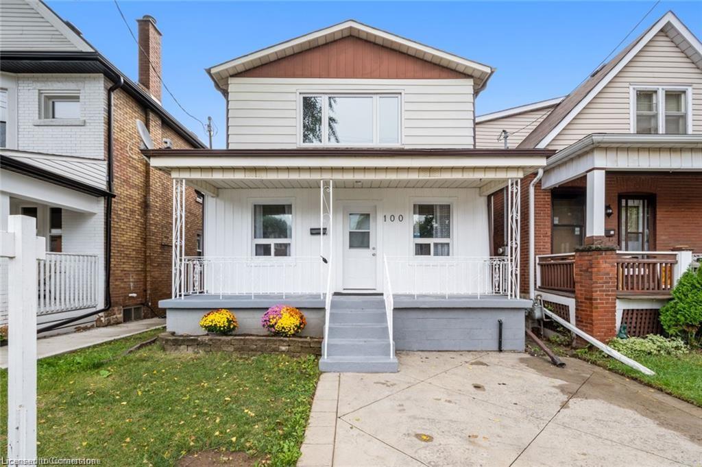 100 Park Row N Property Photo