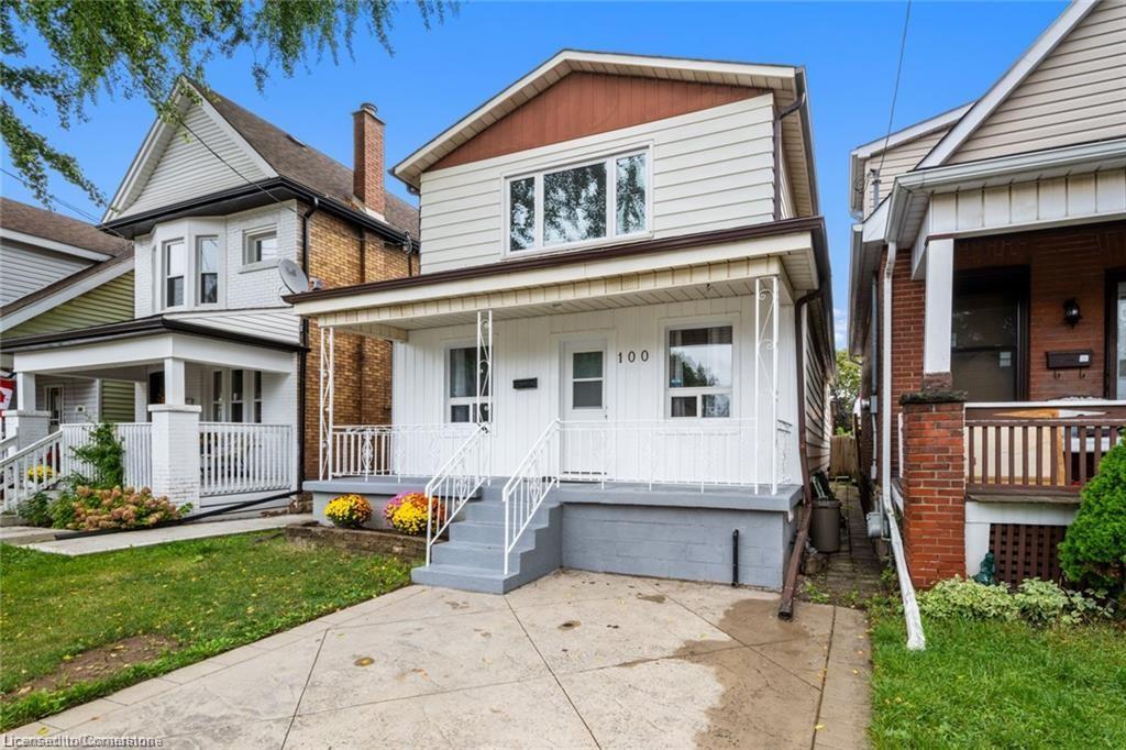 100 Park Row N Property Photo 2