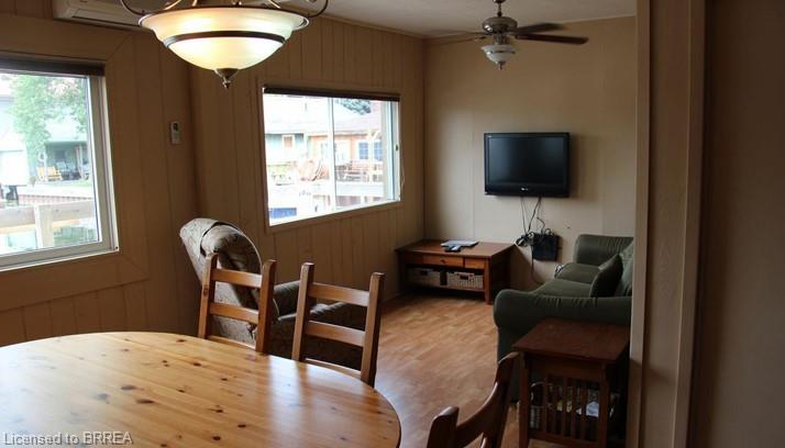 48-50 Erie Boulevard Property Photo 9