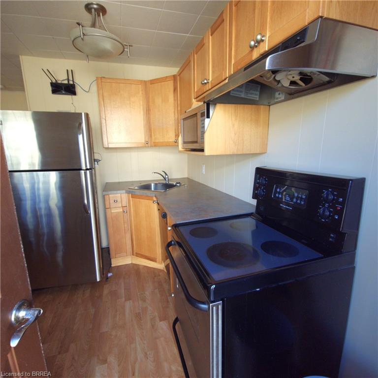 48-50 Erie Boulevard Property Photo 20