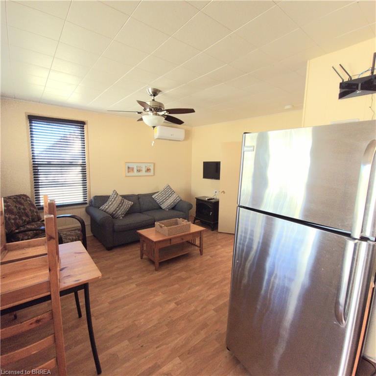48-50 Erie Boulevard Property Photo 21