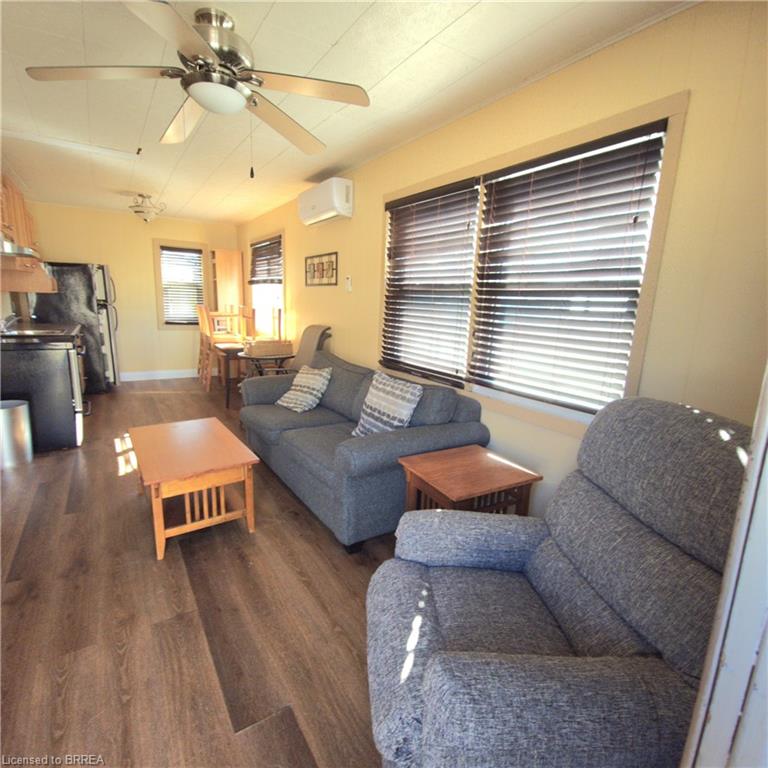 48-50 Erie Boulevard Property Photo 22