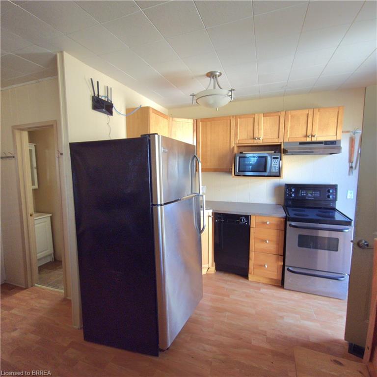 48-50 Erie Boulevard Property Photo 29