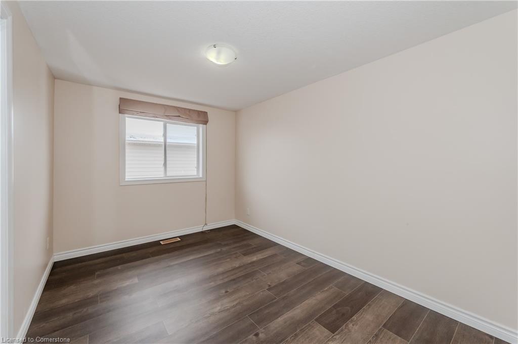 704 Brandenburg Boulevard Property Photo 20