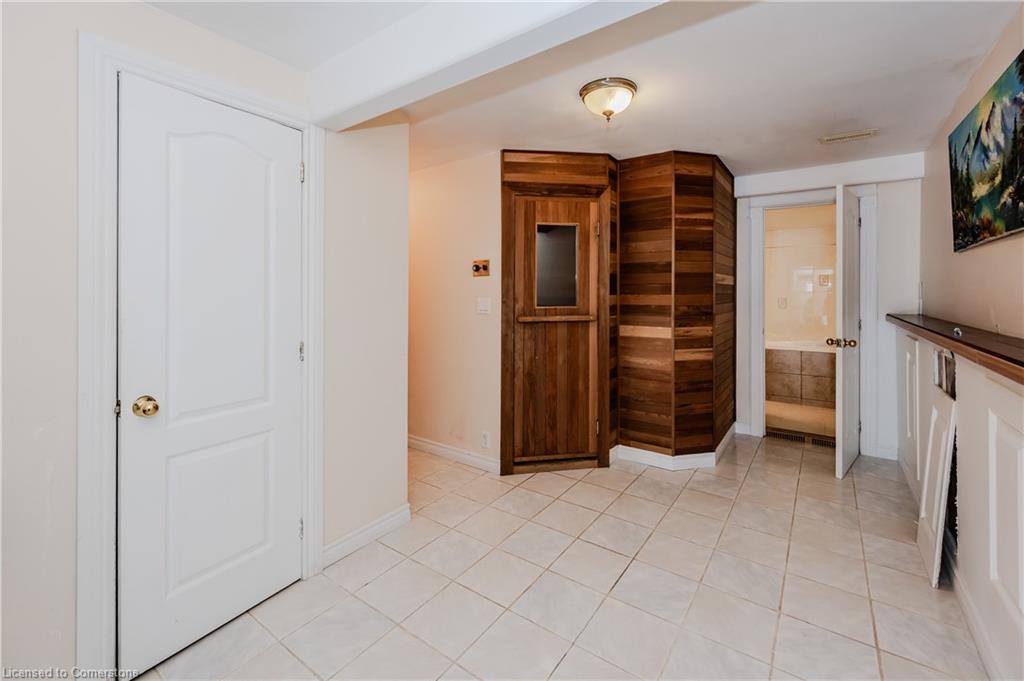 704 Brandenburg Boulevard Property Photo 39