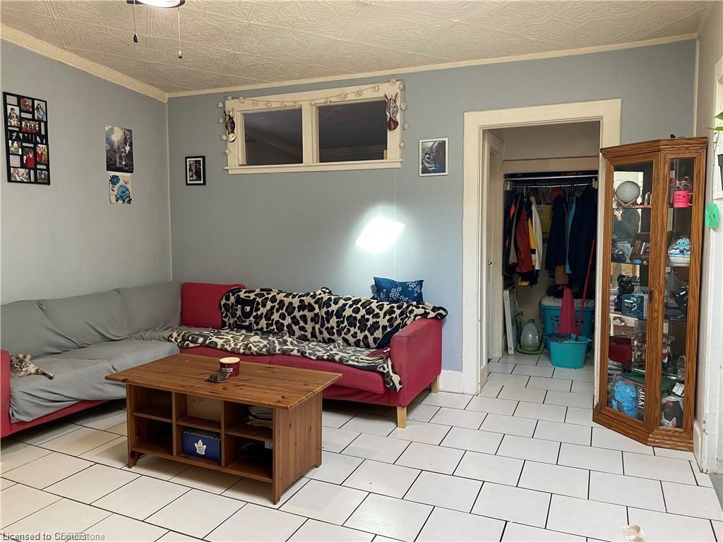 75 Robinson Street Property Photo 14