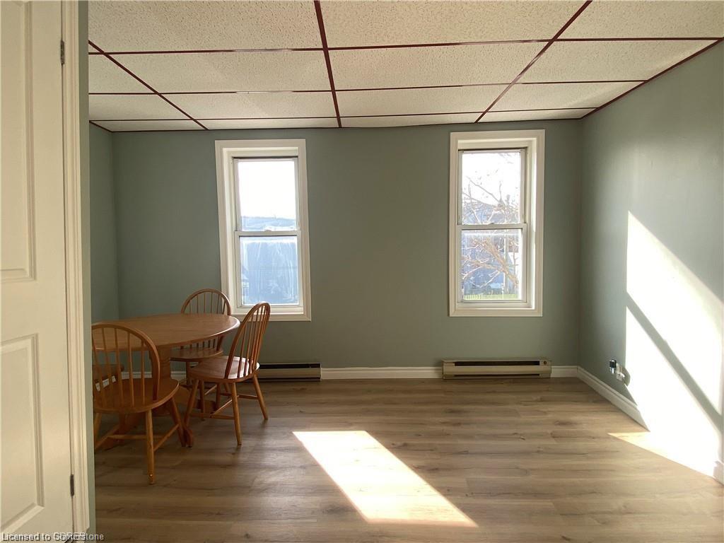 75 Robinson Street Property Photo 26