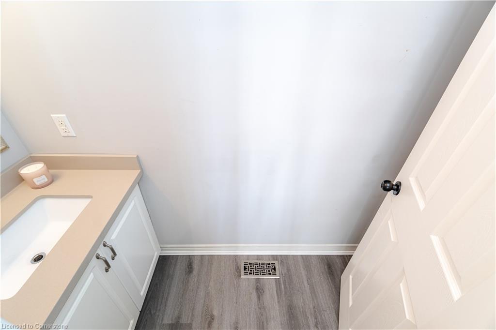 2-1253 Silvan Forest Drive Property Photo 44
