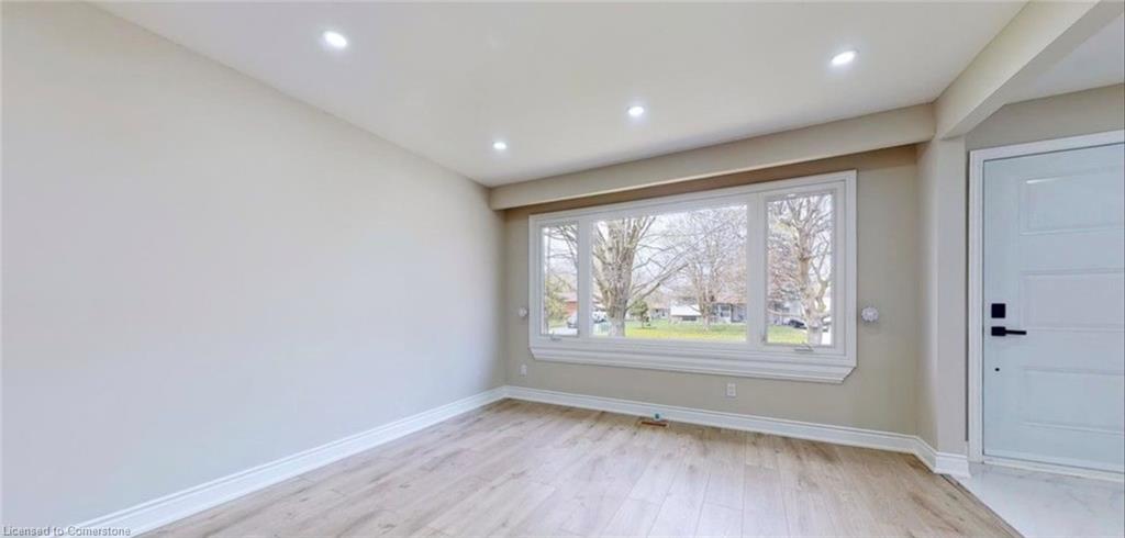 225 Simon Street Property Photo 4