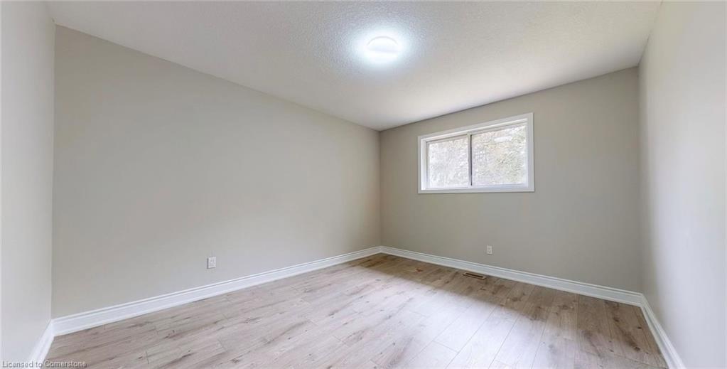225 Simon Street Property Photo 11