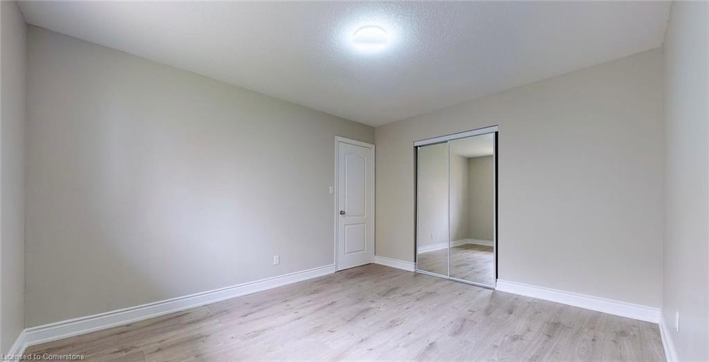 225 Simon Street Property Photo 12