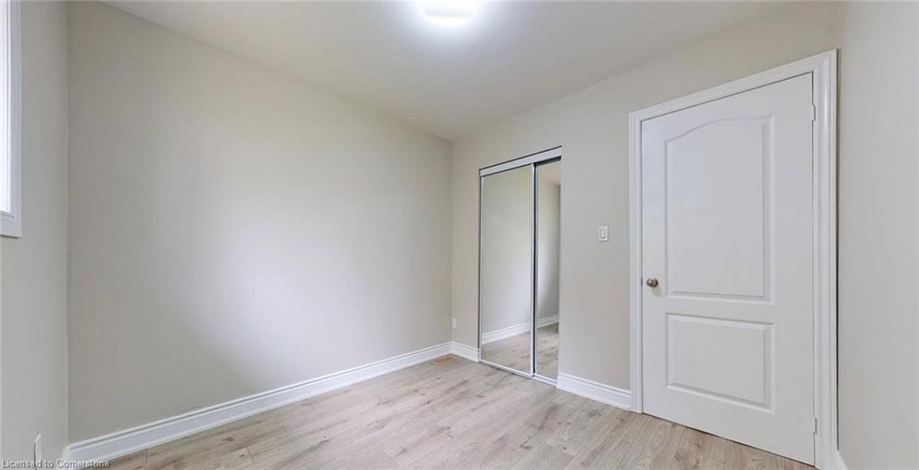 225 Simon Street Property Photo 15