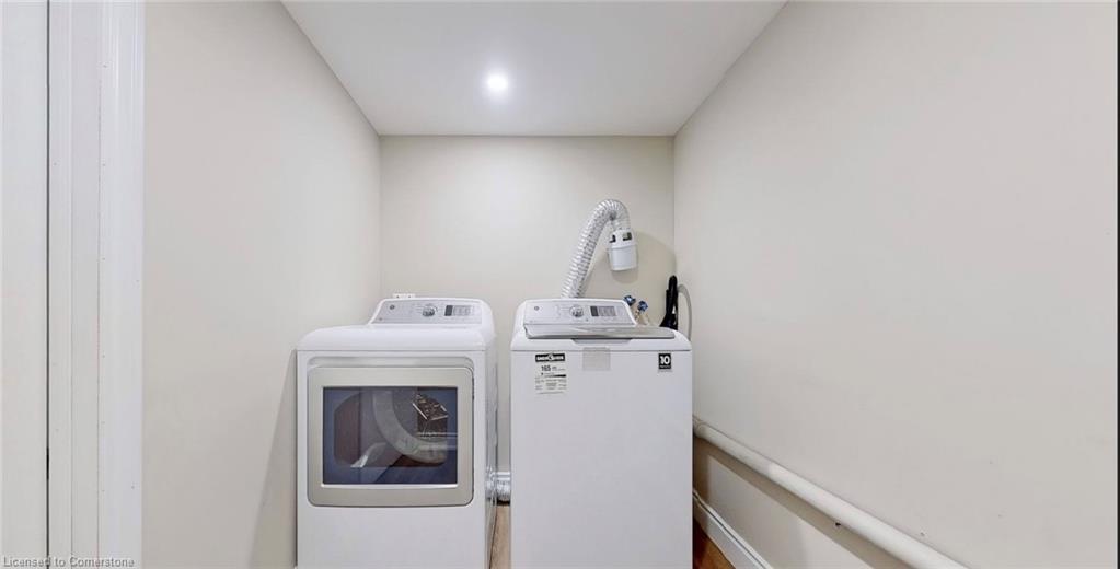 225 Simon Street Property Photo 34