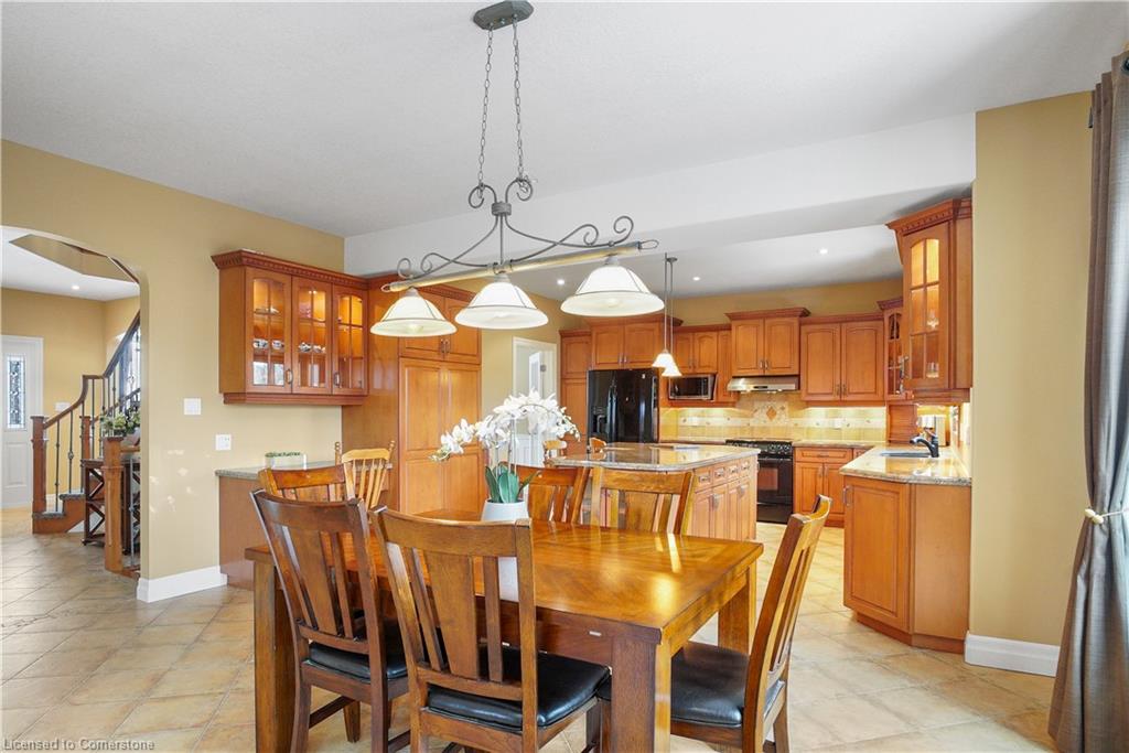 827 Birchmount Drive Property Photo 9