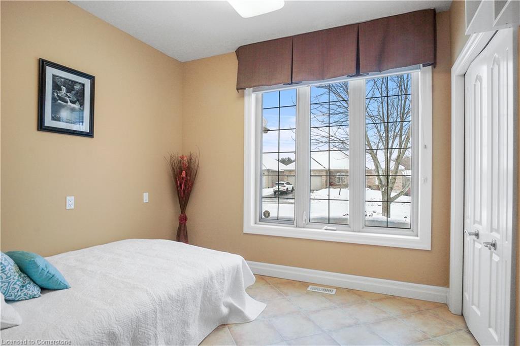 827 Birchmount Drive Property Photo 17