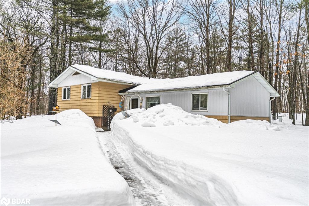 1859 Mcleod Drive Property Photo 1