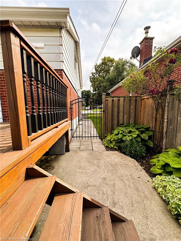 33 Newark Avenue Property Photo 2
