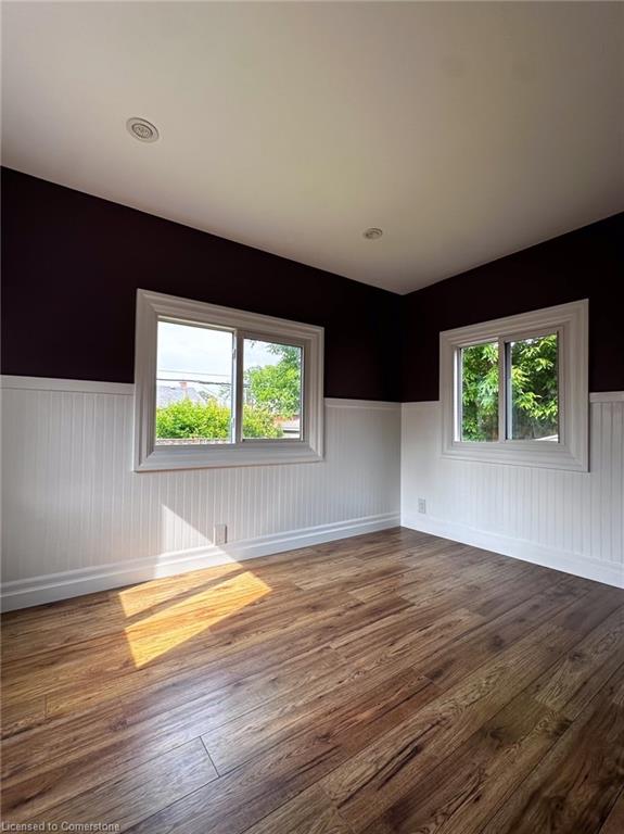 33 Newark Avenue Property Photo 13