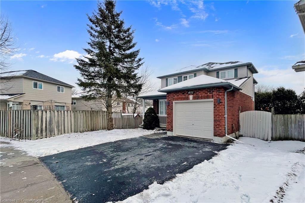 451 Compton Crescent Property Photo
