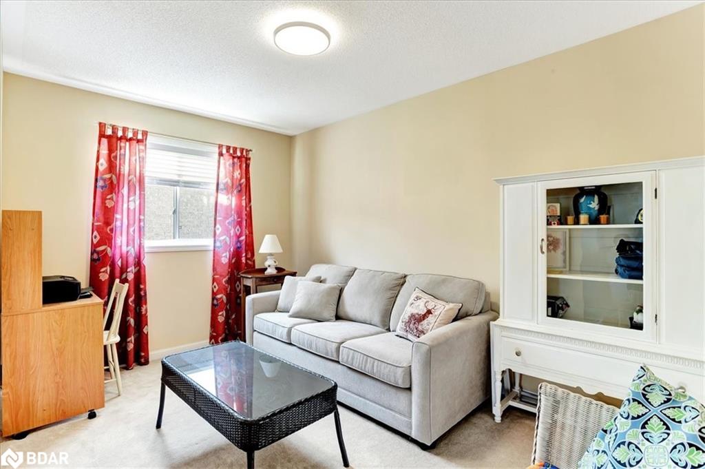 13 Masters Lane Property Photo 12