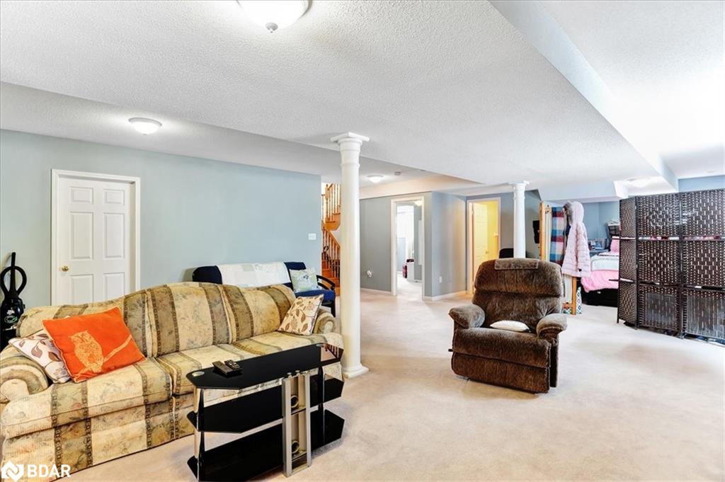 13 Masters Lane Property Photo 25