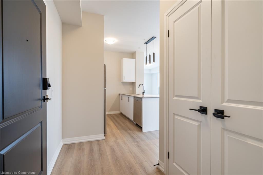 302-120 Springvalley Crescent Property Photo 15