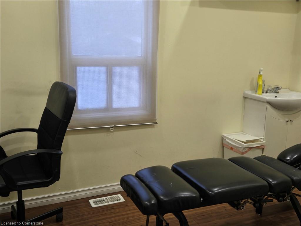 666 Upper James Street Property Photo 11
