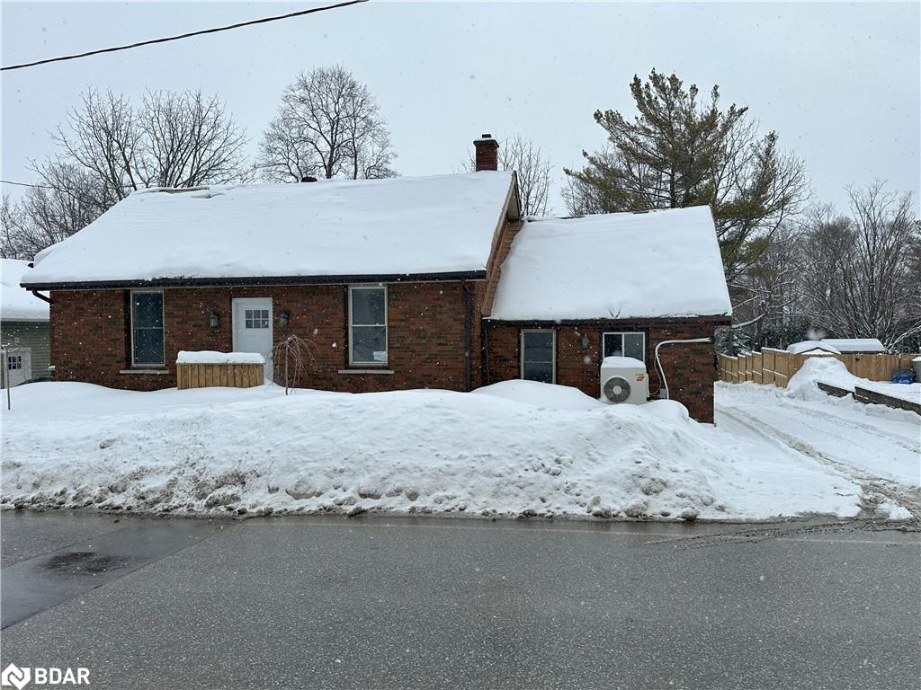47 Grove Street E Property Photo