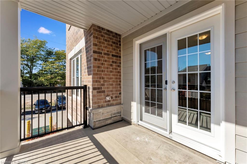 159-677 Park Road N Property Photo 21