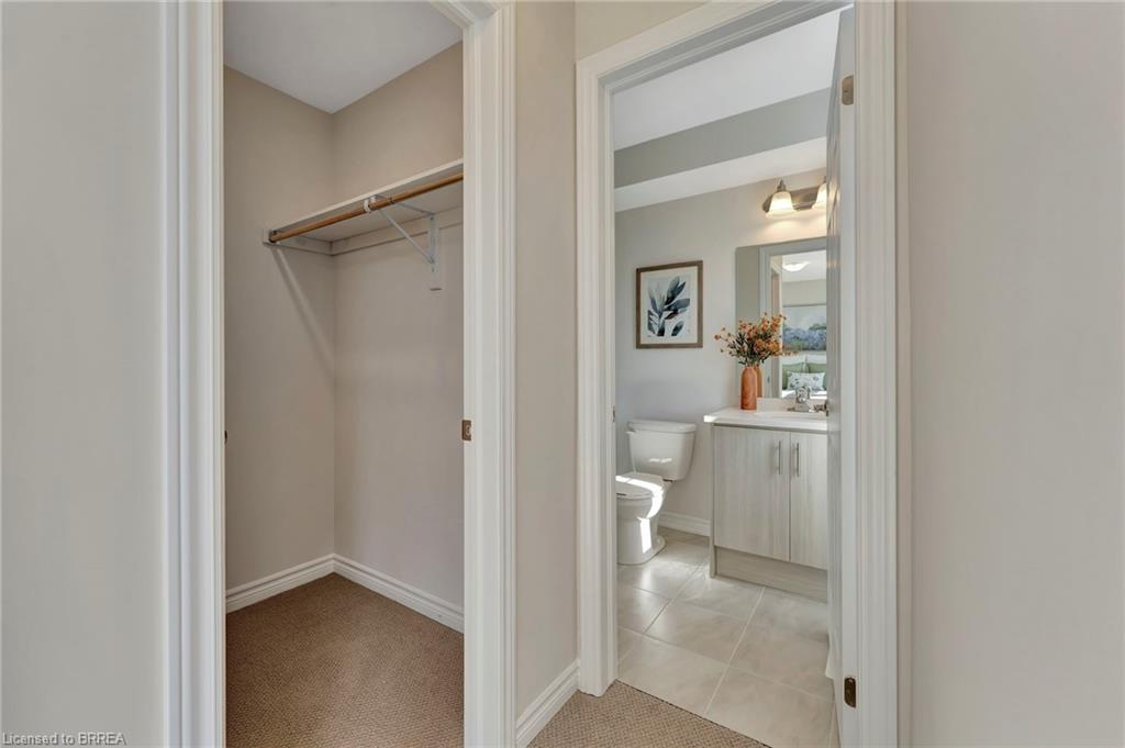 159-677 Park Road N Property Photo 25