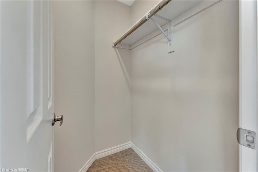 159-677 Park Road N Property Photo 26