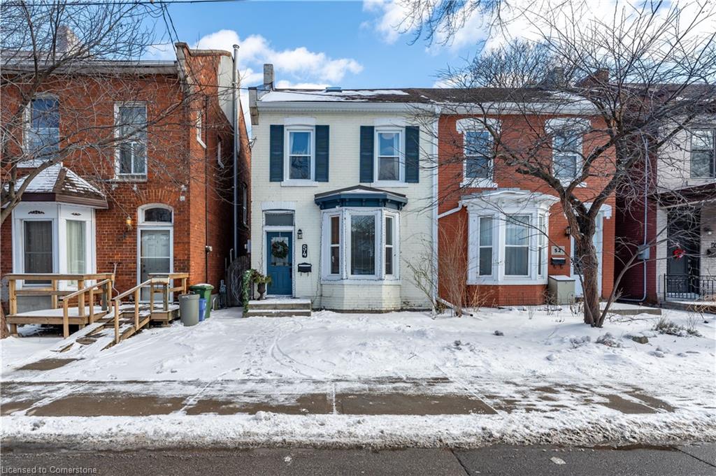 54 Emerald Street N Property Photo