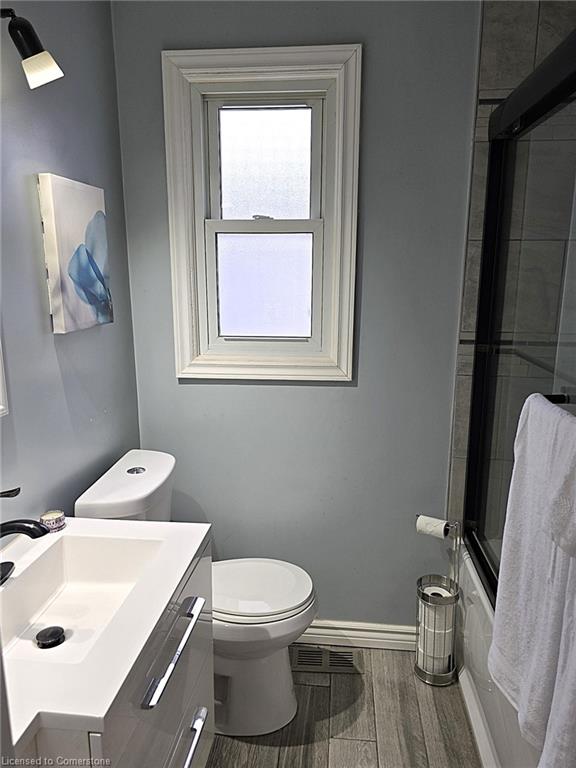 122 East 45th Street Property Photo 16