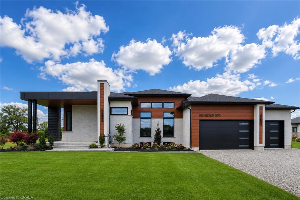2 Hudson Drive Property Photo 1