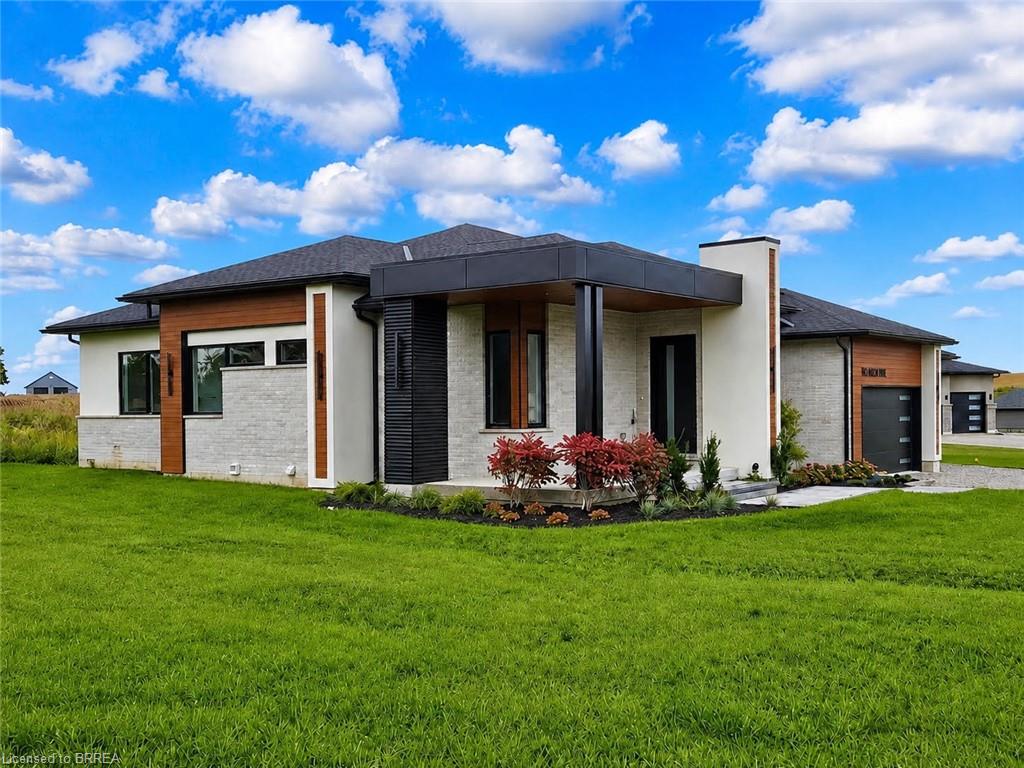 2 Hudson Drive Property Photo 2