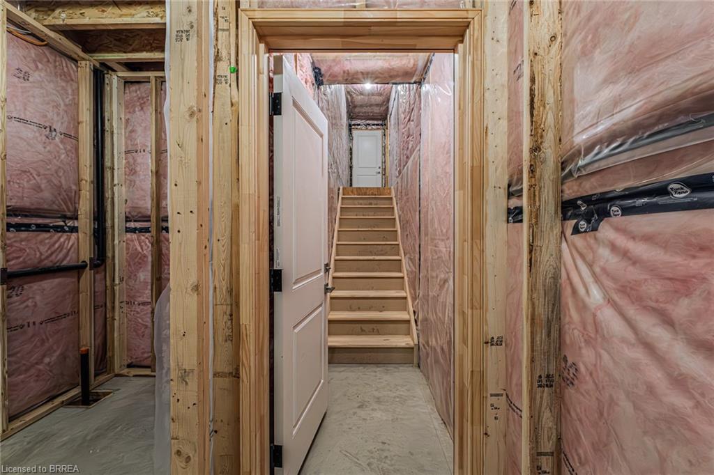 2 Hudson Drive Property Photo 28