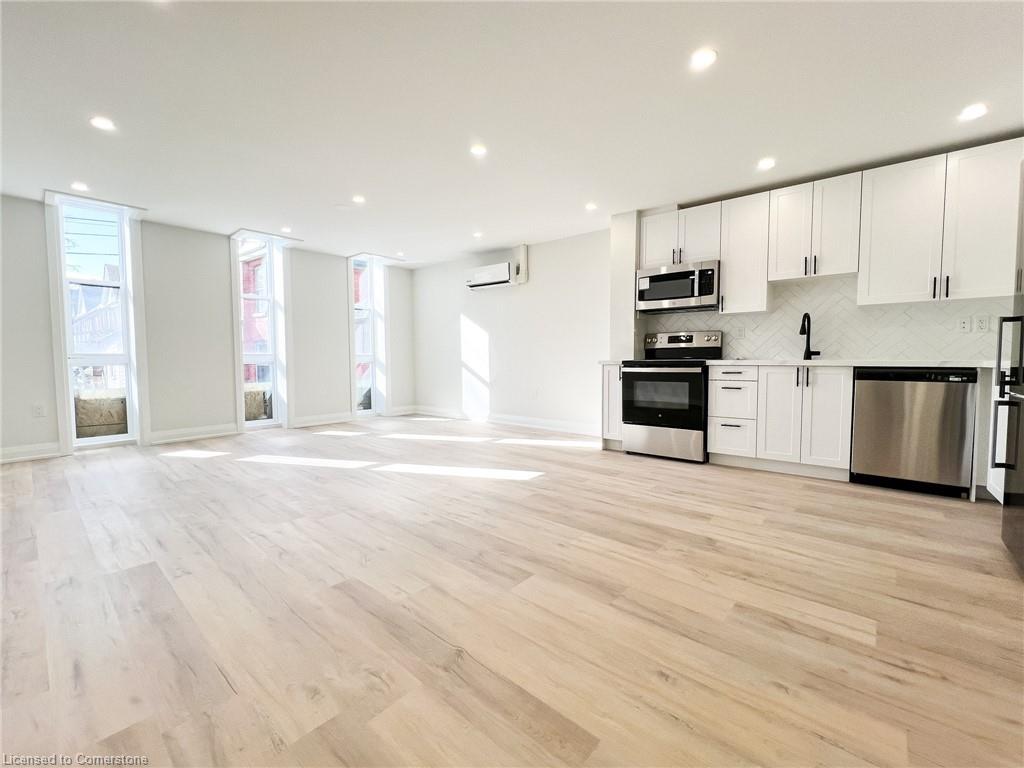 17-588 Barton Street E Property Photo 3