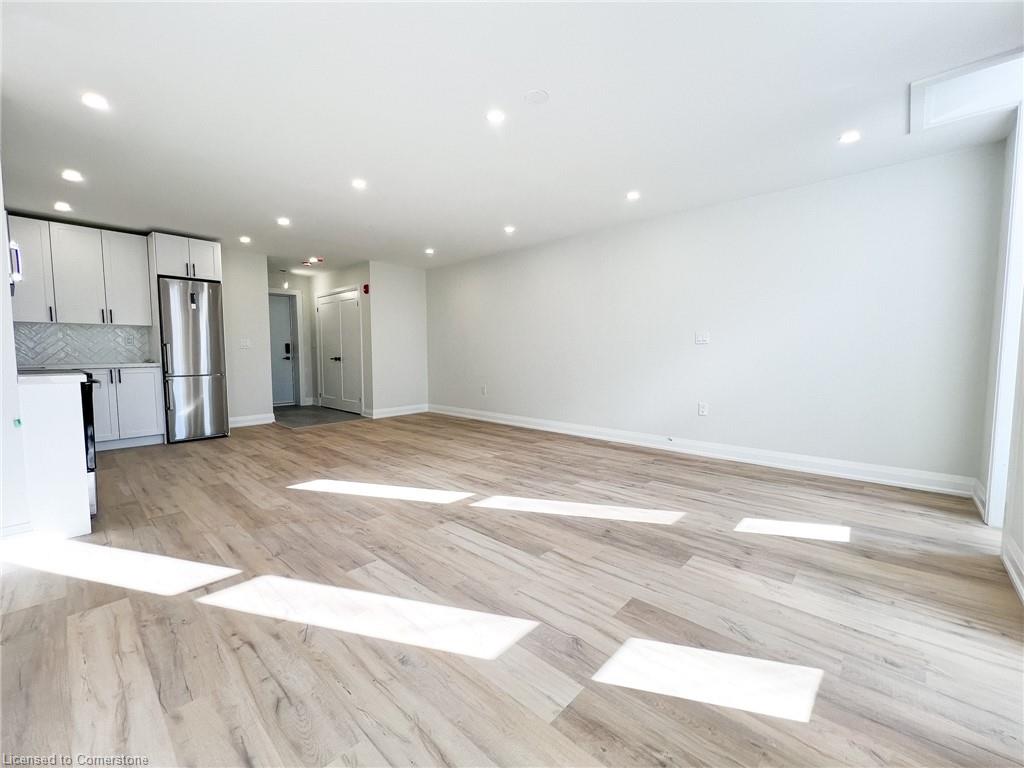 17-588 Barton Street E Property Photo 6