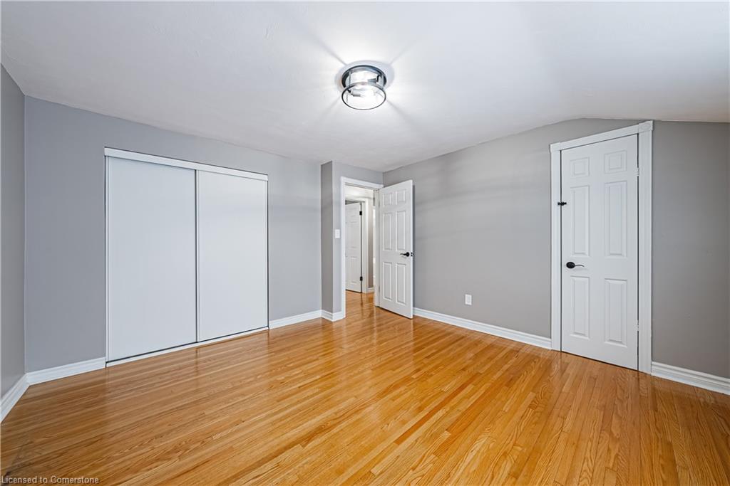 386 West 5th Street Property Photo 28