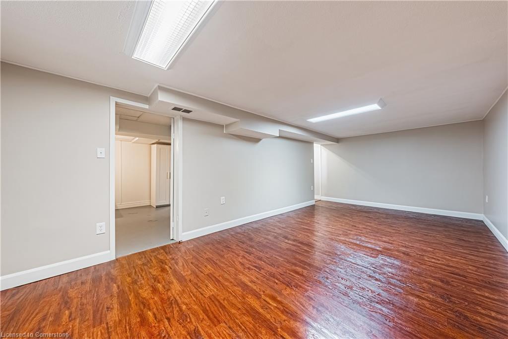 386 West 5th Street Property Photo 38
