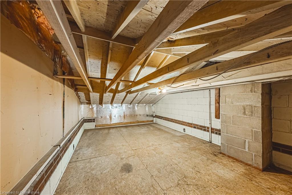 386 West 5th Street Property Photo 41