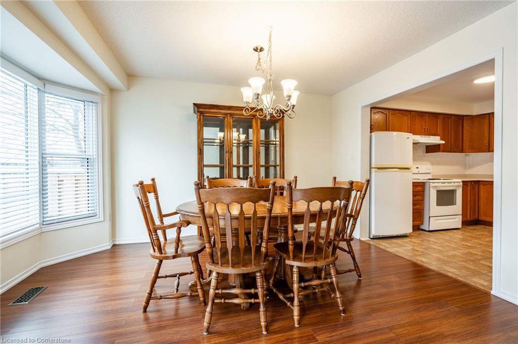 7-1310 Upper Wentworth Street Property Photo 17