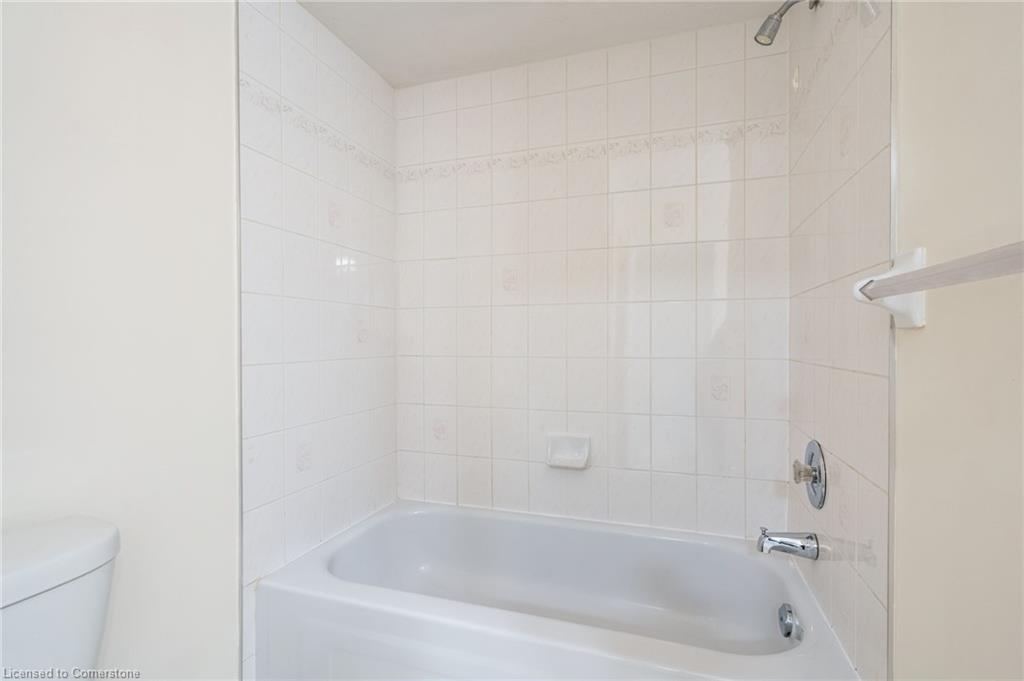7-1310 Upper Wentworth Street Property Photo 26