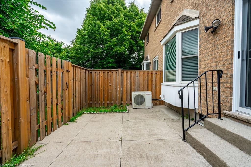 7-1310 Upper Wentworth Street Property Photo 40