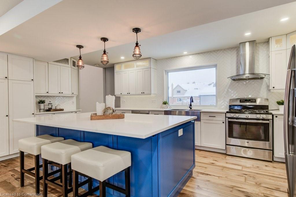 1100 Bleams Road Property Photo 3
