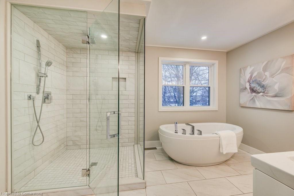 1100 Bleams Road Property Photo 5