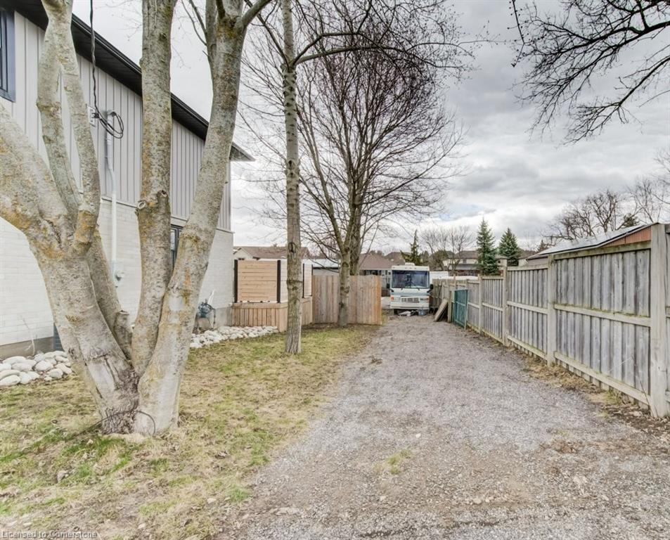 1100 Bleams Road Property Photo 39