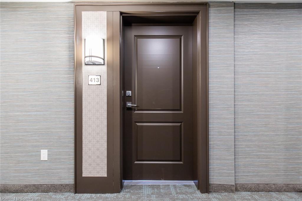 413-450 Dundas Street Property Photo 5